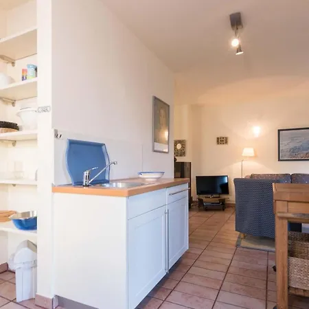 بيت للعطل Ferienhaussiedlung Strandperlen Kuestenhof 4a