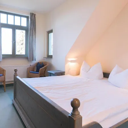 Ferienhaussiedlung Strandperlen Kuestenhof 4a *